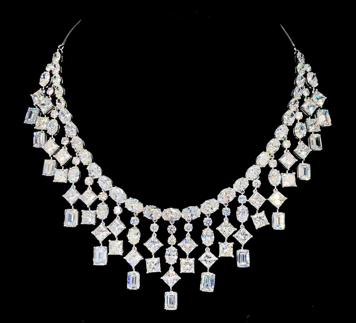 Classic Emerald Cut Band