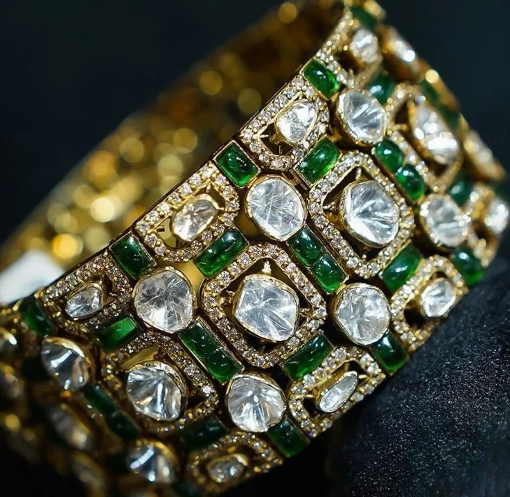 Traditional Polki Emerald Diamond Bangles