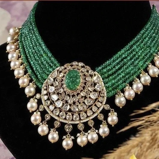Emerald Green Beaded Polki Necklace